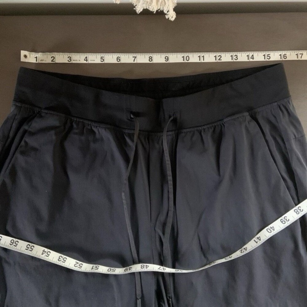 LULULEMON Men's Great Wall Pants 32" Gray Black Size Large - Picture 15 of 16